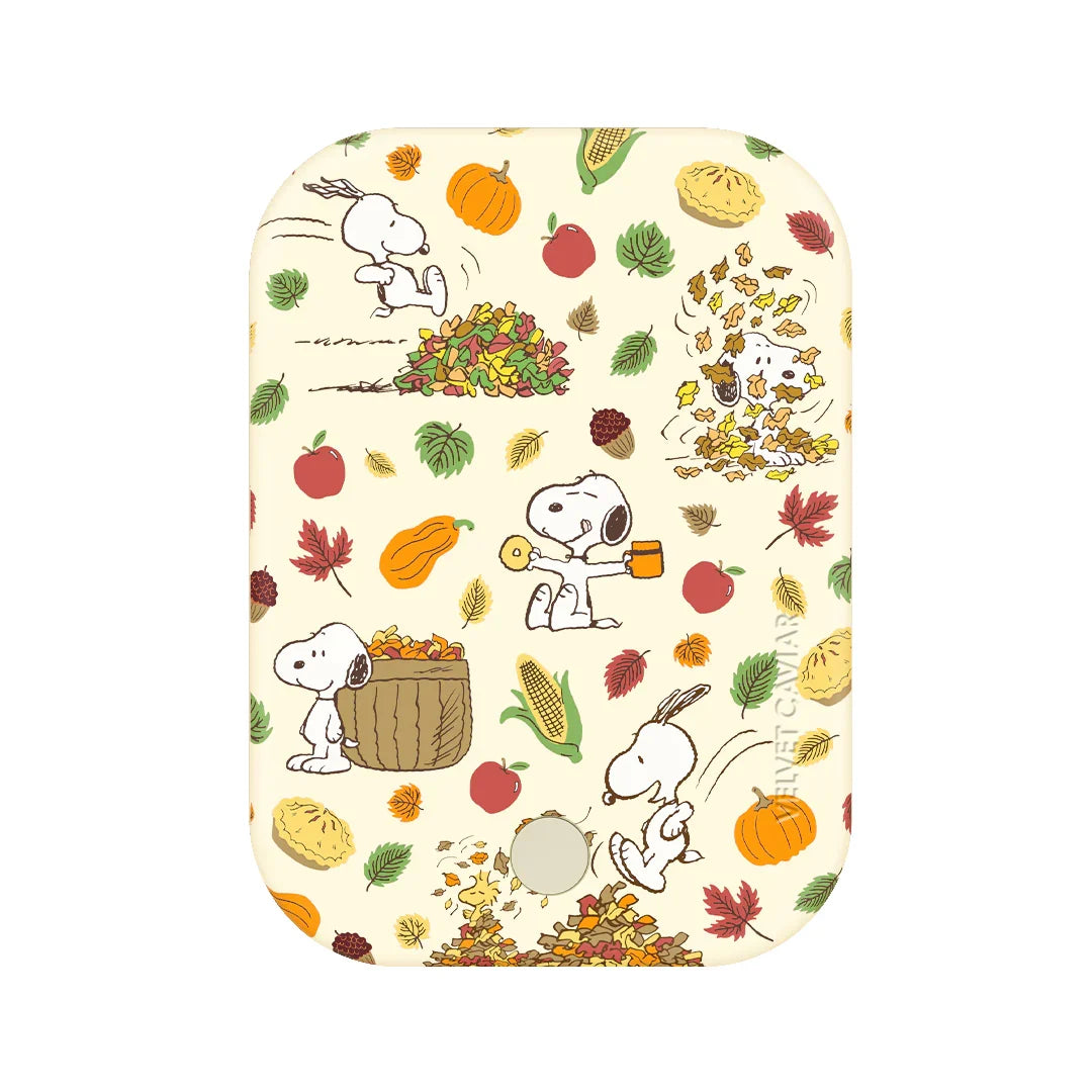 Snoopy Autumn Leaves Portable MagSafe Charger Power Pack